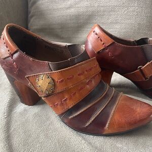 awesome beautiful L’artiste Spring Step shoes